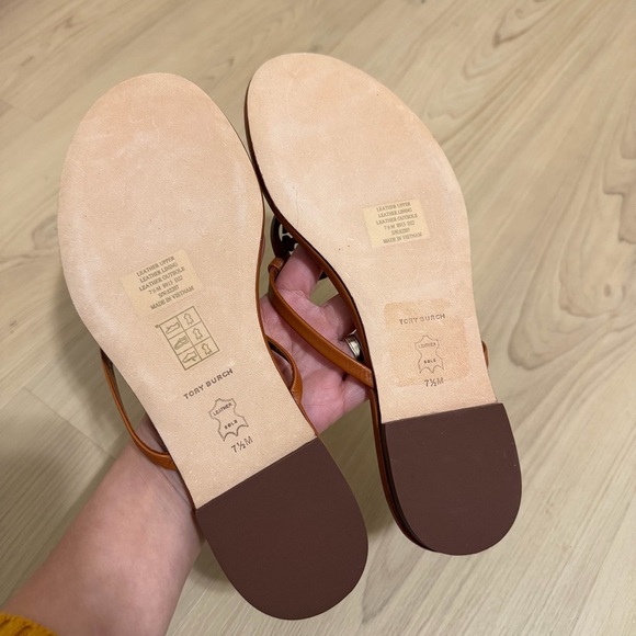 Tory Burch Miller knotted brown thong sandals - Picture 3 of 6